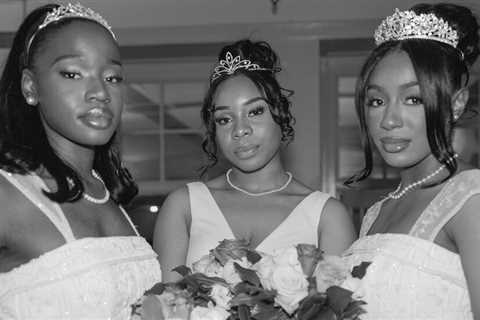 For Black Debutantes in Detroit, Cotillion Is More Than a Ball