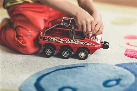 Choosing Toys to Boost Toddler Development