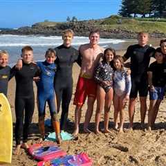Seven Swimmers Owe Their Lives to Australian Teens on Boogie Boards–2 Rescues in One Week